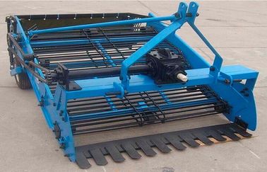 چین Mini Potato Harvester Single Row Potato Harvester Machine 0.53-0.83M تامین کننده